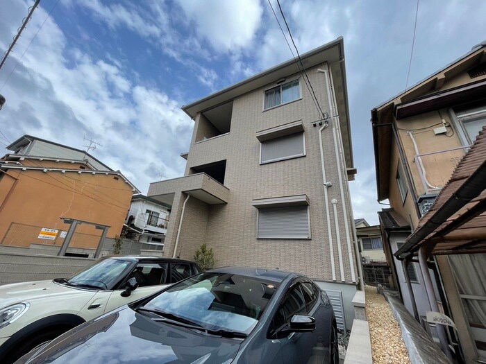 物件外観写真1　(外観写真)