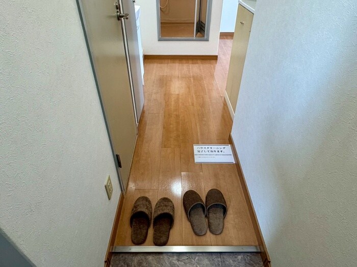 物件内観写真19　(廊下)