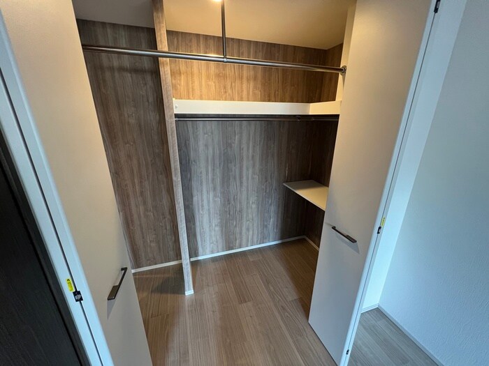 物件内観写真16　(収納)
