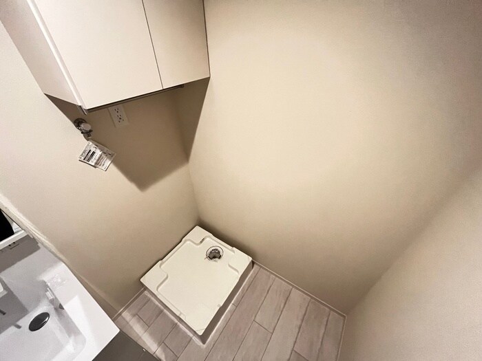 物件内観写真11　(洗濯機置場)