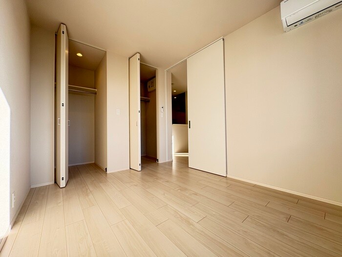 物件内観写真18　(居室)