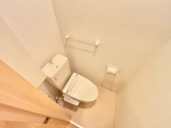 物件内観写真12　(トイレ)