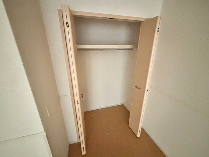 物件内観写真13　(収納)