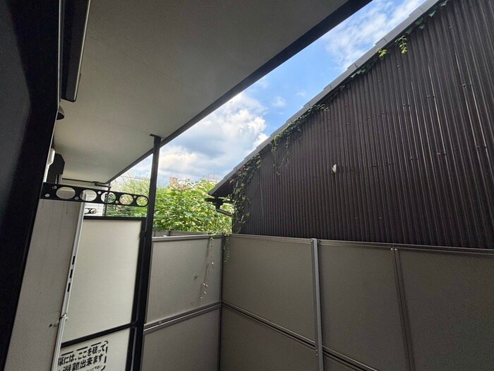 物件内観写真18　(室内からの展望)