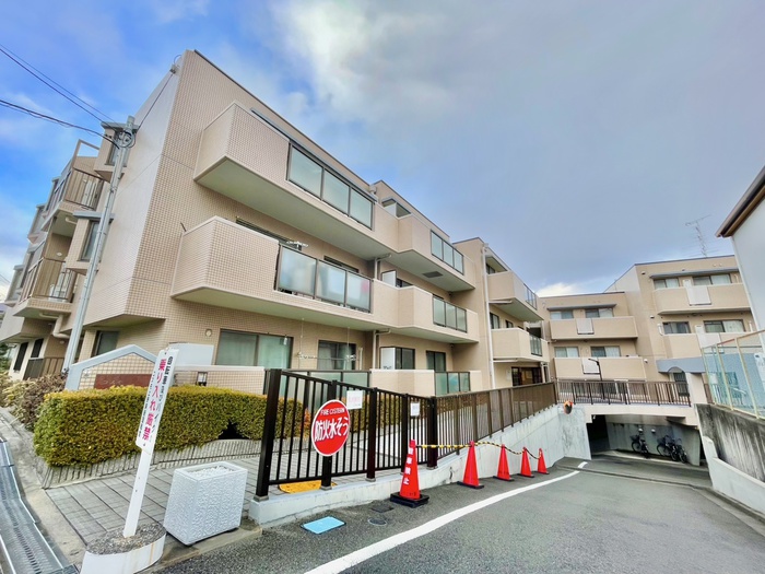 コスモ上野東（202）
