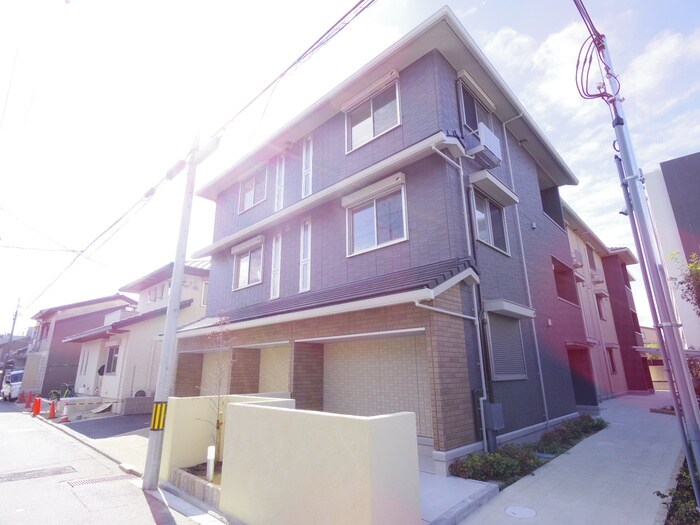 物件外観写真2　(外観写真)