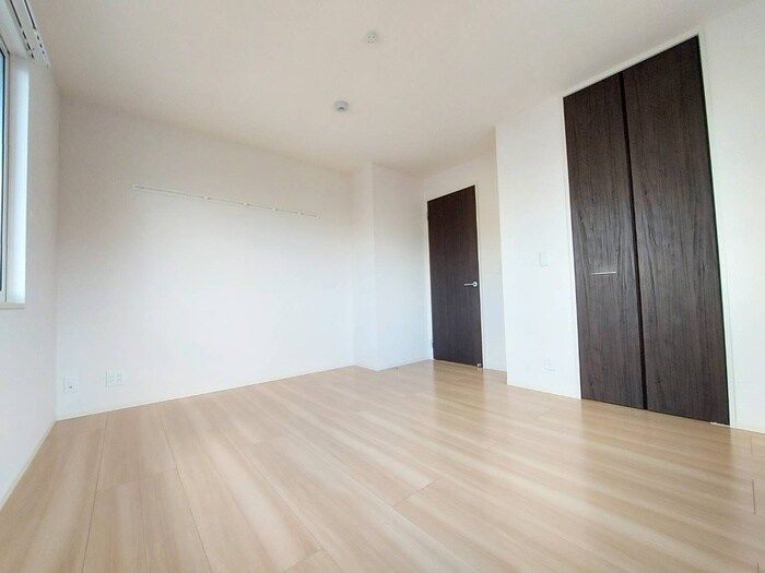 物件内観写真18　(居室)