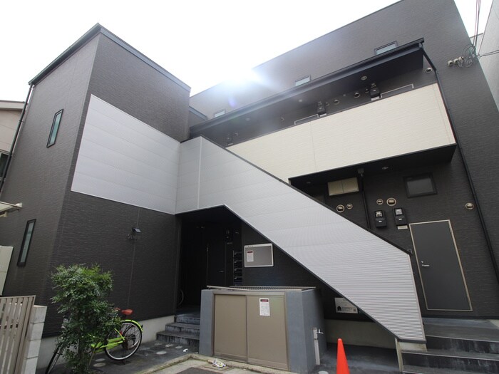 物件外観写真2　(外観写真)