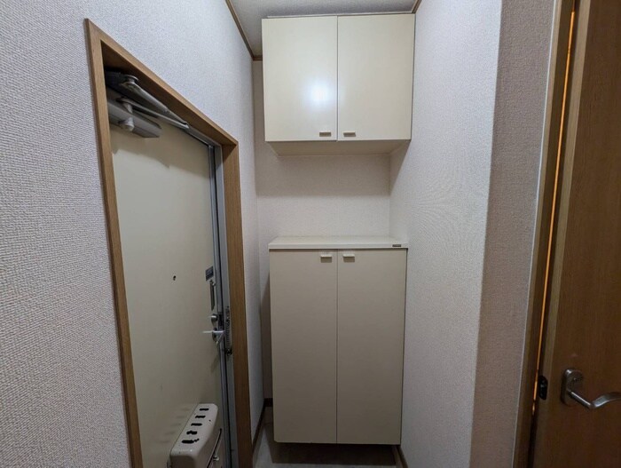 物件内観写真16　(靴箱)