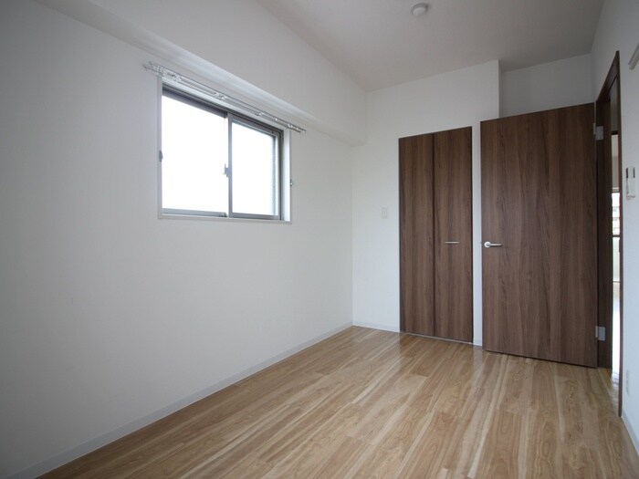 物件内観写真19　(居室)