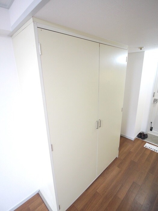 物件内観写真15　(収納)