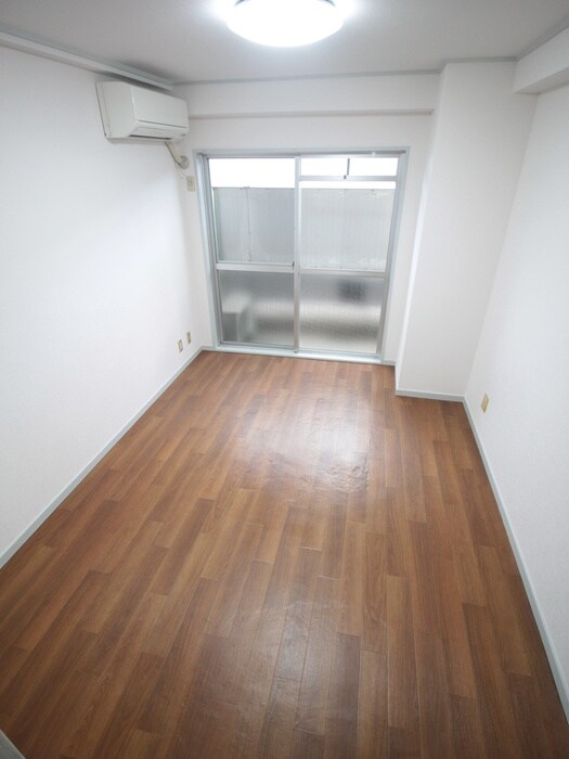 物件内観写真17　(居室)