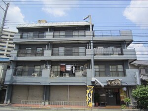 マンシヨン吉志部外観写真