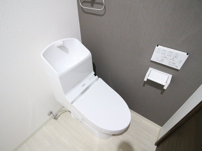 物件内観写真10　(トイレ)