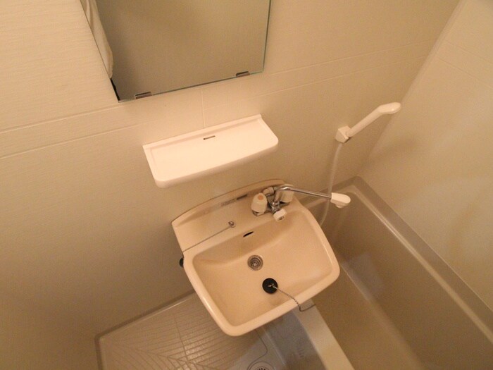 物件内観写真11　(洗面)