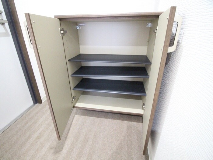 物件内観写真14　(靴箱)