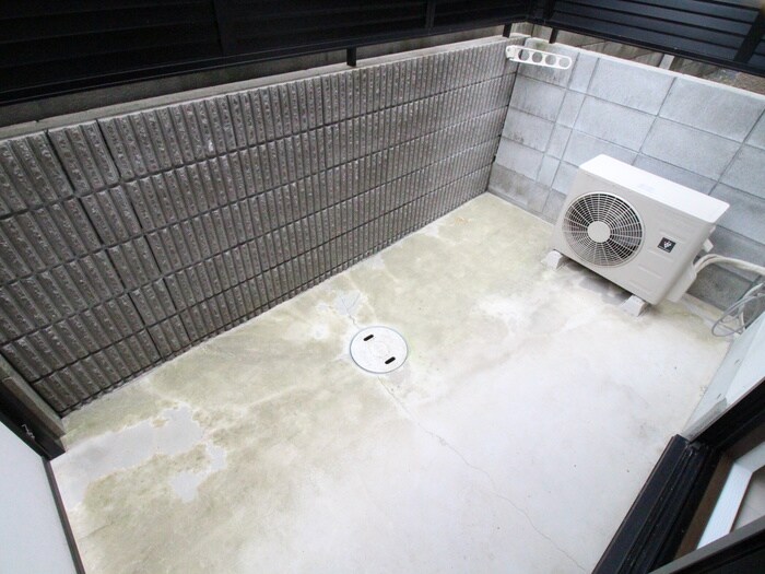 物件内観写真16　(ベランダ・バルコニー)