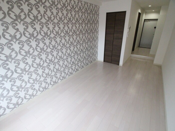 物件内観写真18　(廊下)