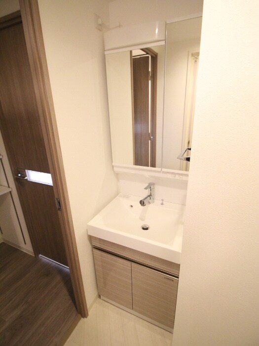 物件内観写真9　(洗面)