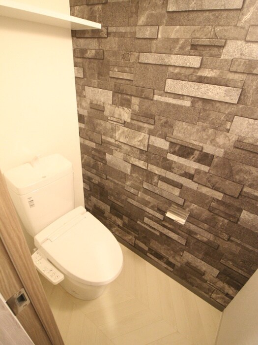 物件内観写真11　(トイレ)