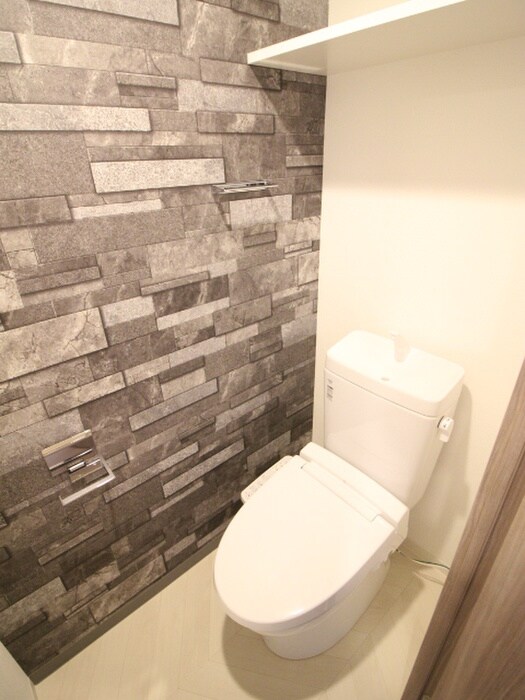 物件内観写真11　(トイレ)