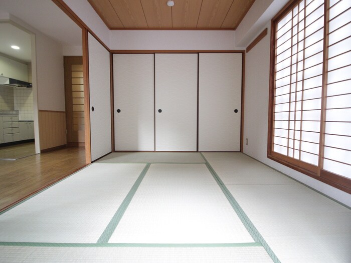 物件内観写真8　(居室)