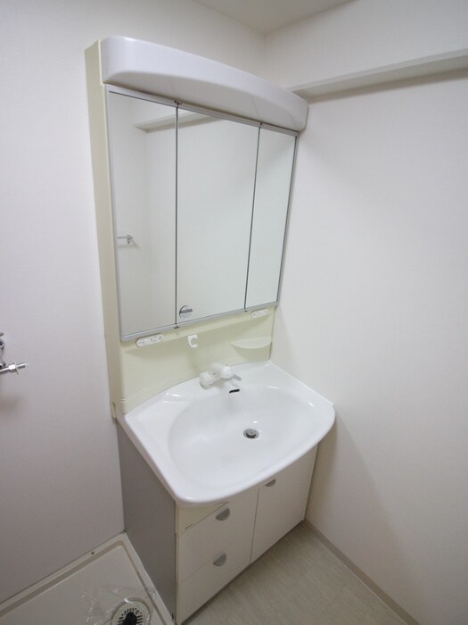 物件内観写真12　(洗面)