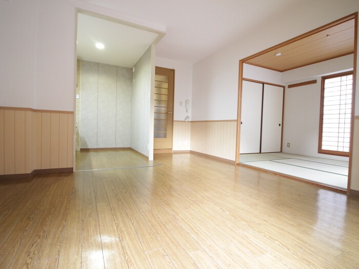 物件内観写真19　(居室)