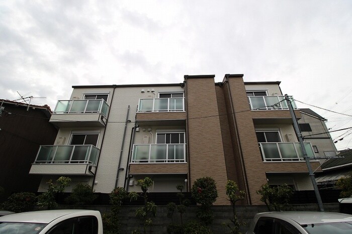 物件外観写真3　(外観写真)