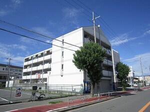 メゾンローレル外観写真