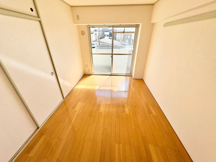 物件内観写真17　(居室)