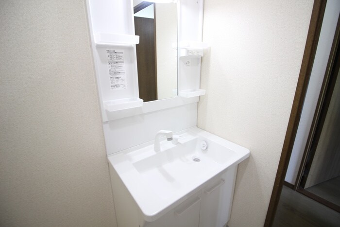 物件内観写真7　(洗面)