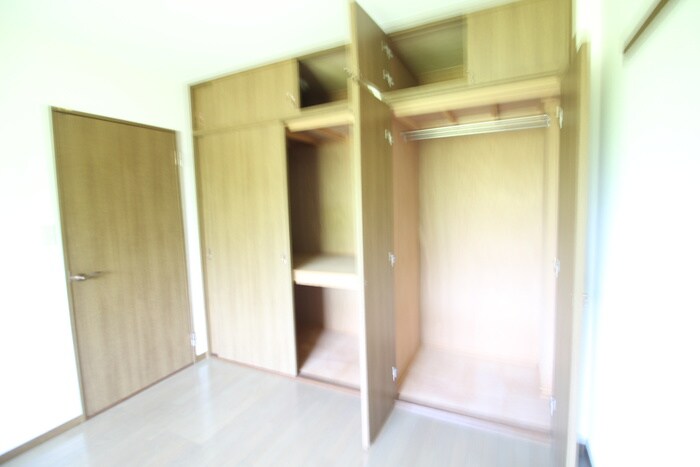 物件内観写真12　(収納)