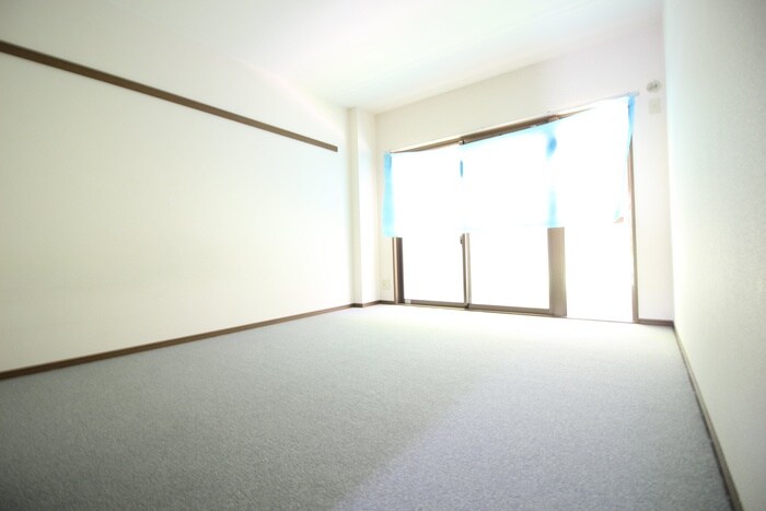 物件内観写真19　(居室)