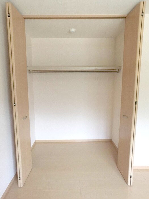 物件内観写真13　(収納)