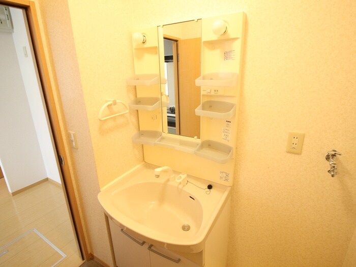 物件内観写真14　(洗面)