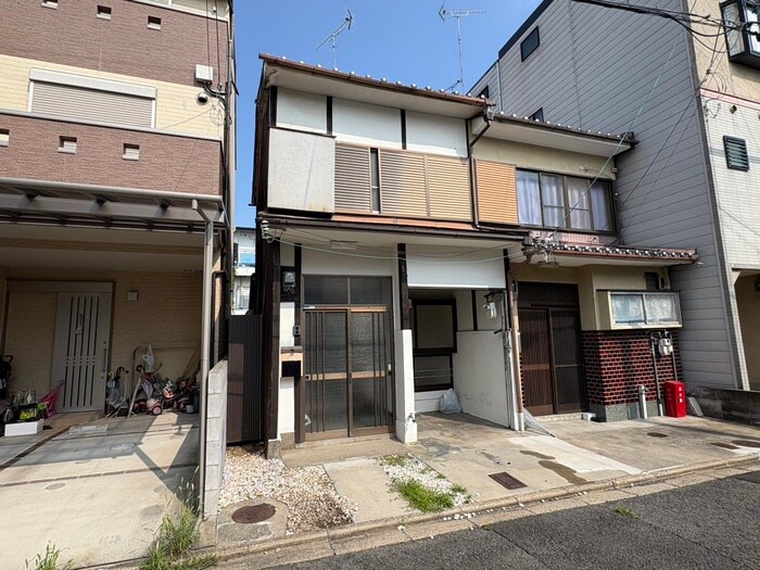 物件外観写真5　(駐輪場)