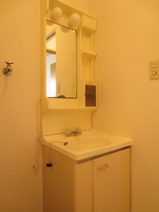 物件内観写真11　(洗面)