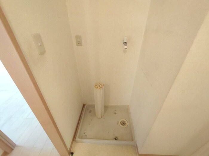 物件内観写真19　(洗濯機置場)