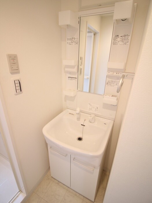 物件内観写真10　(洗面)