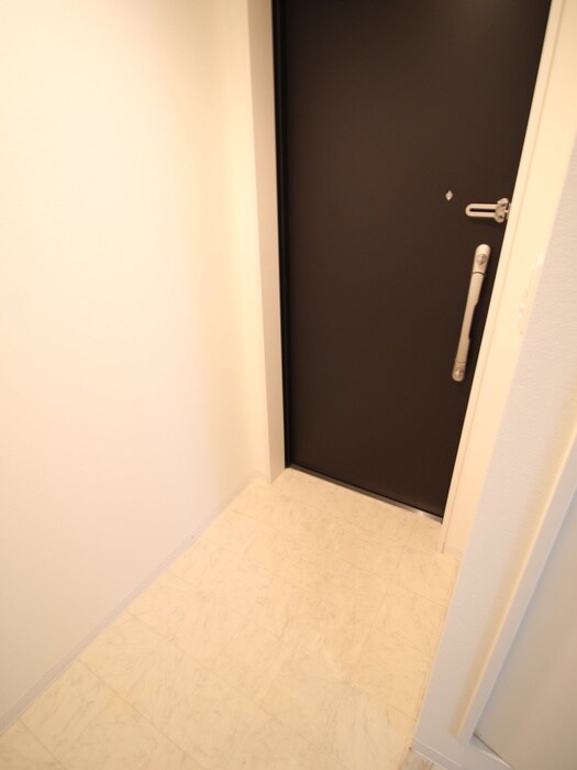 物件内観写真19　(玄関)