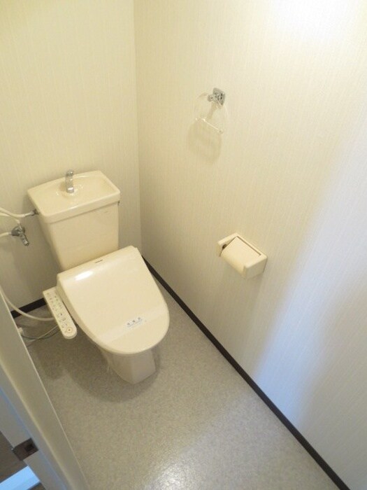 物件内観写真13　(トイレ)