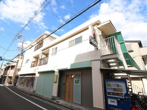 エルベコート阿保外観写真