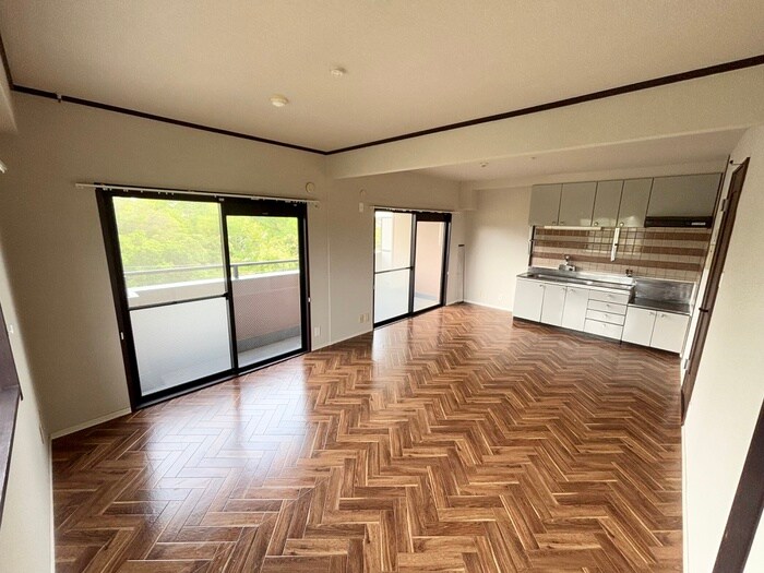 物件内観写真7　(居室)