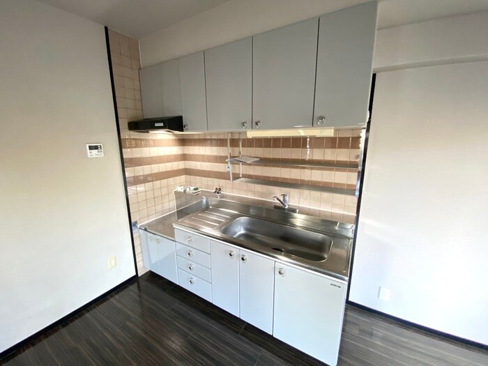 物件内観写真8　(キッチン)