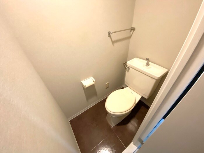 物件内観写真11　(トイレ)