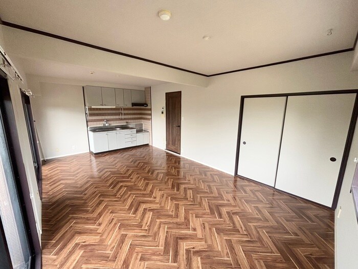 物件内観写真21　(居室)