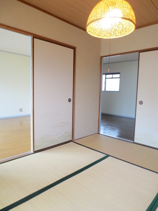 物件内観写真9　(居室)