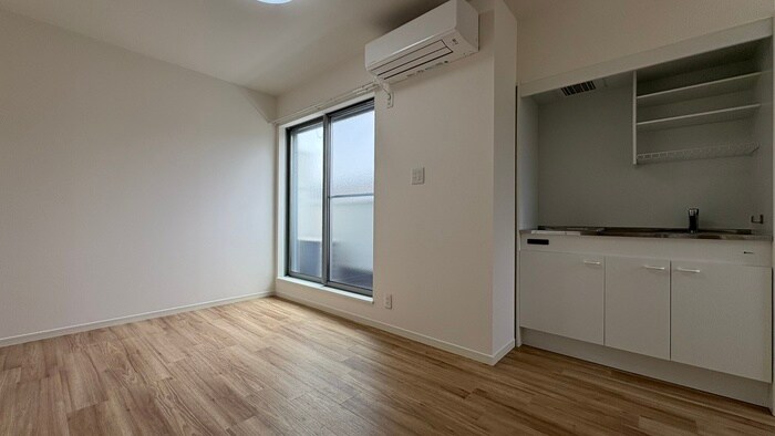 物件内観写真9　(居室)