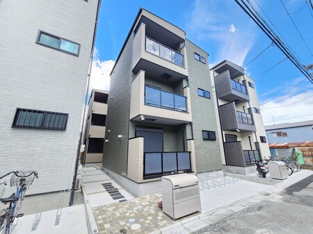 D porta clement外観写真
